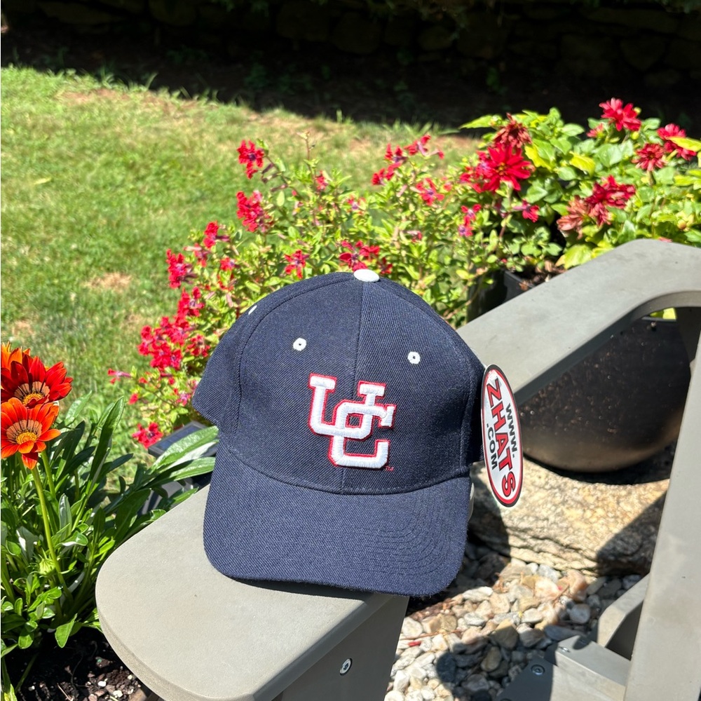 UCONN Fitted Baseball Hat - NWT
